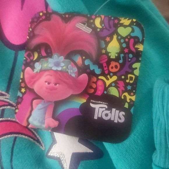 NWT DREAMWORKSâ
TROLLS OUTFIT - Picture 5 of 7